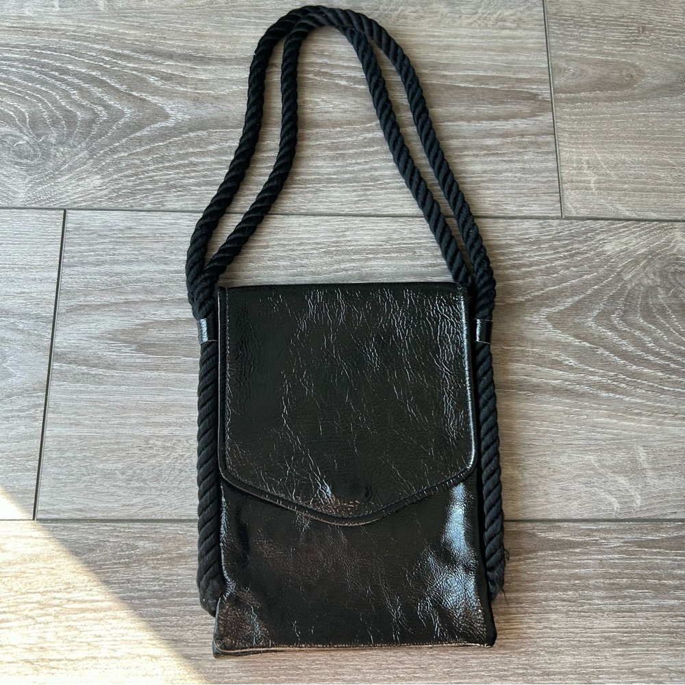 Vintage Patent Leather Lightweight Organizer Shoulder Messenger Bag